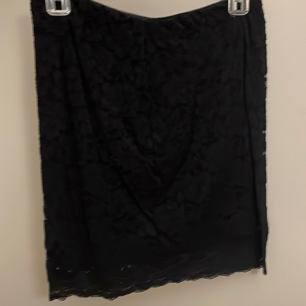 Express Lace Skirt
